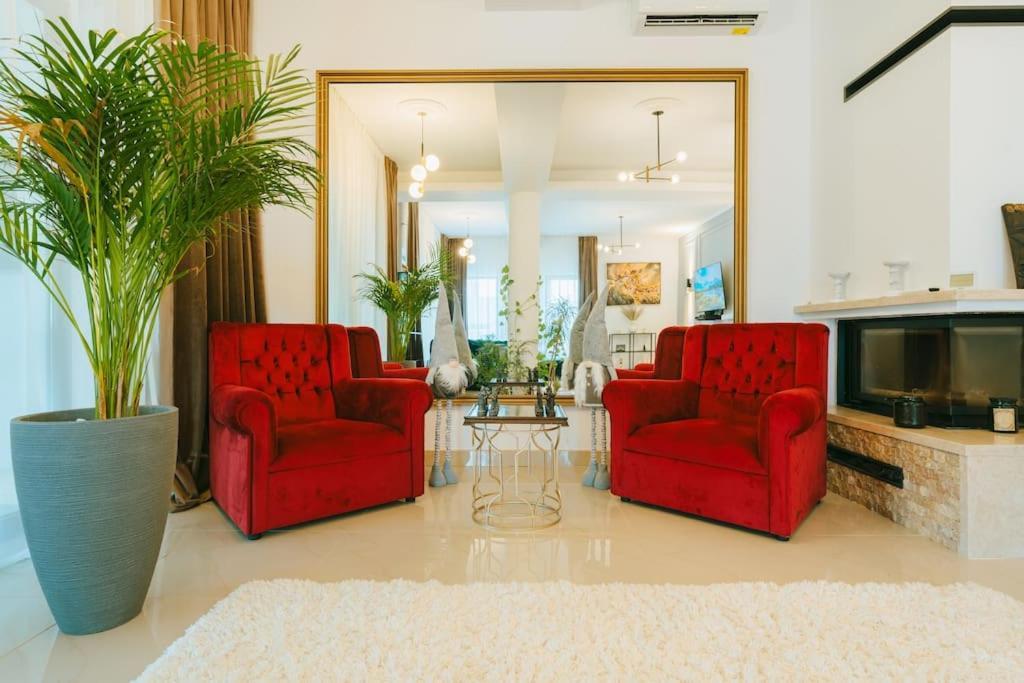 Therme - Corbeanca By The Lake Luxury Villa Εξωτερικό φωτογραφία