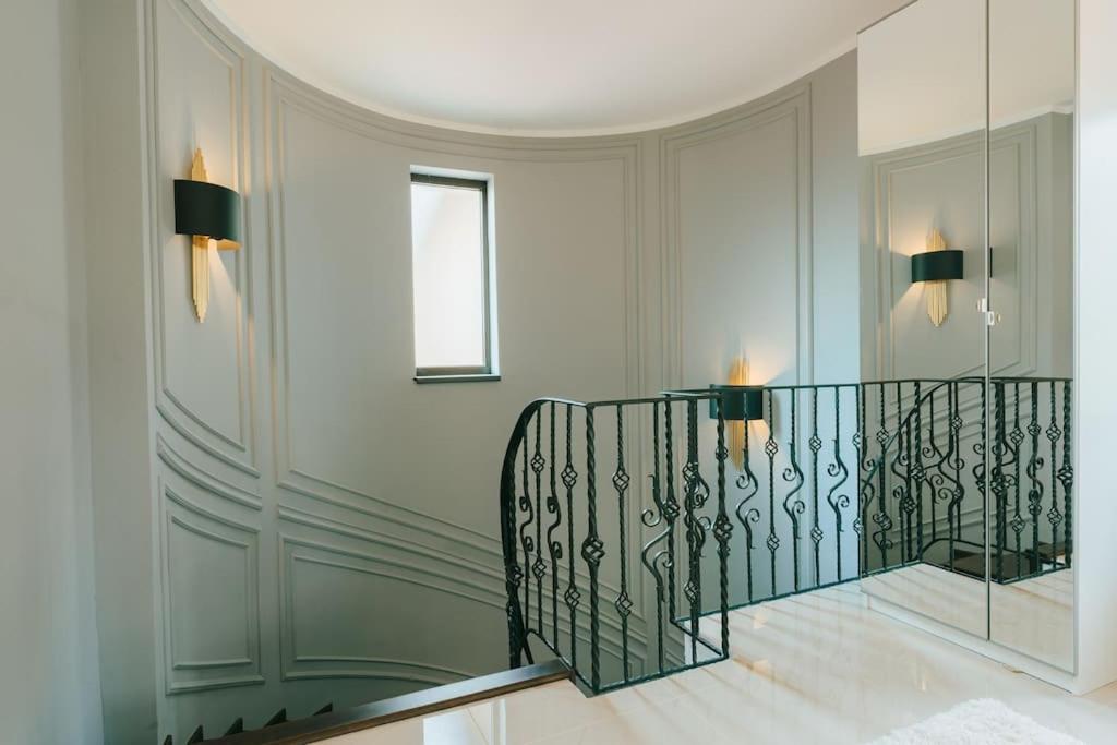 Therme - Corbeanca By The Lake Luxury Villa Εξωτερικό φωτογραφία