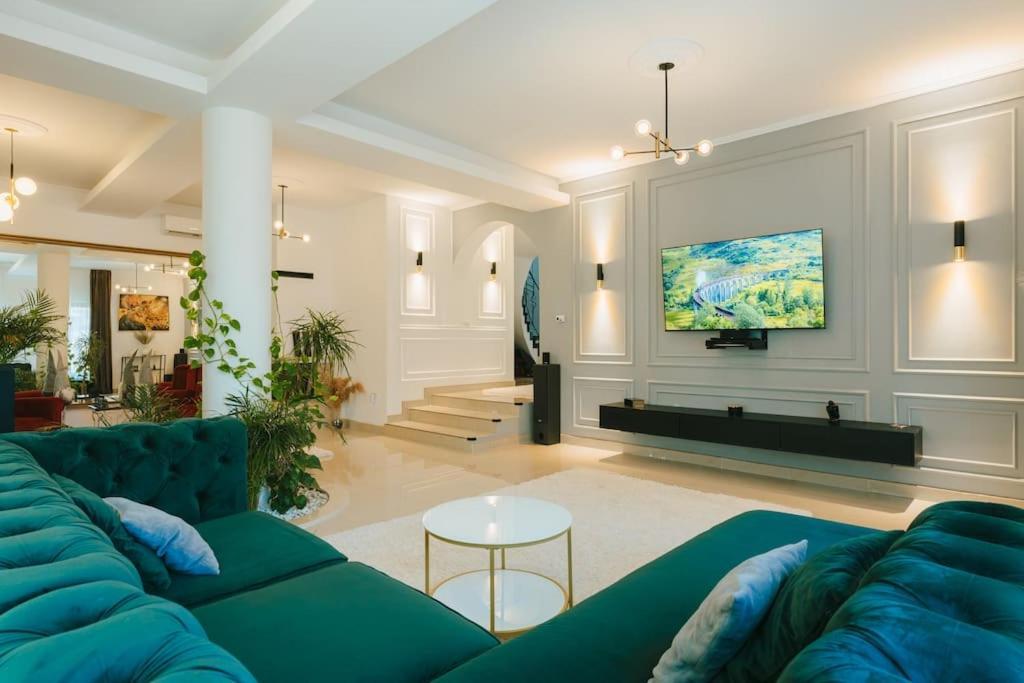 Therme - Corbeanca By The Lake Luxury Villa Εξωτερικό φωτογραφία