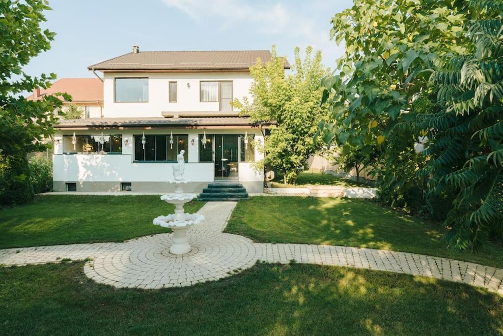 Therme - Corbeanca By The Lake Luxury Villa Εξωτερικό φωτογραφία