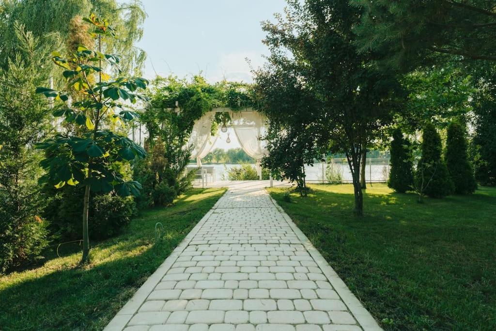 Therme - Corbeanca By The Lake Luxury Villa Εξωτερικό φωτογραφία
