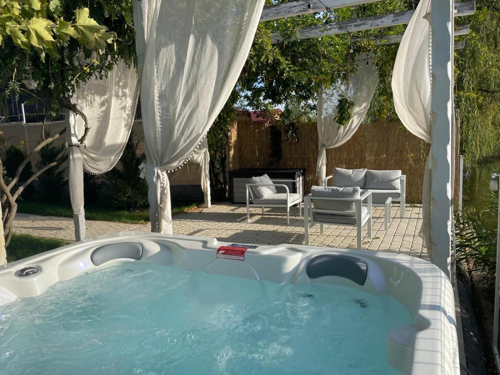 Therme - Corbeanca By The Lake Luxury Villa Εξωτερικό φωτογραφία