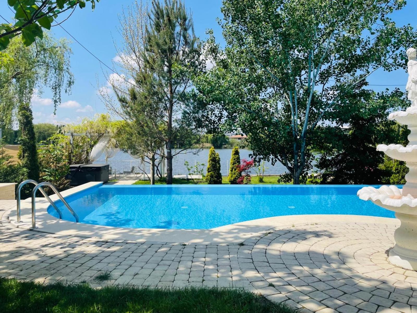 Therme - Corbeanca By The Lake Luxury Villa Εξωτερικό φωτογραφία