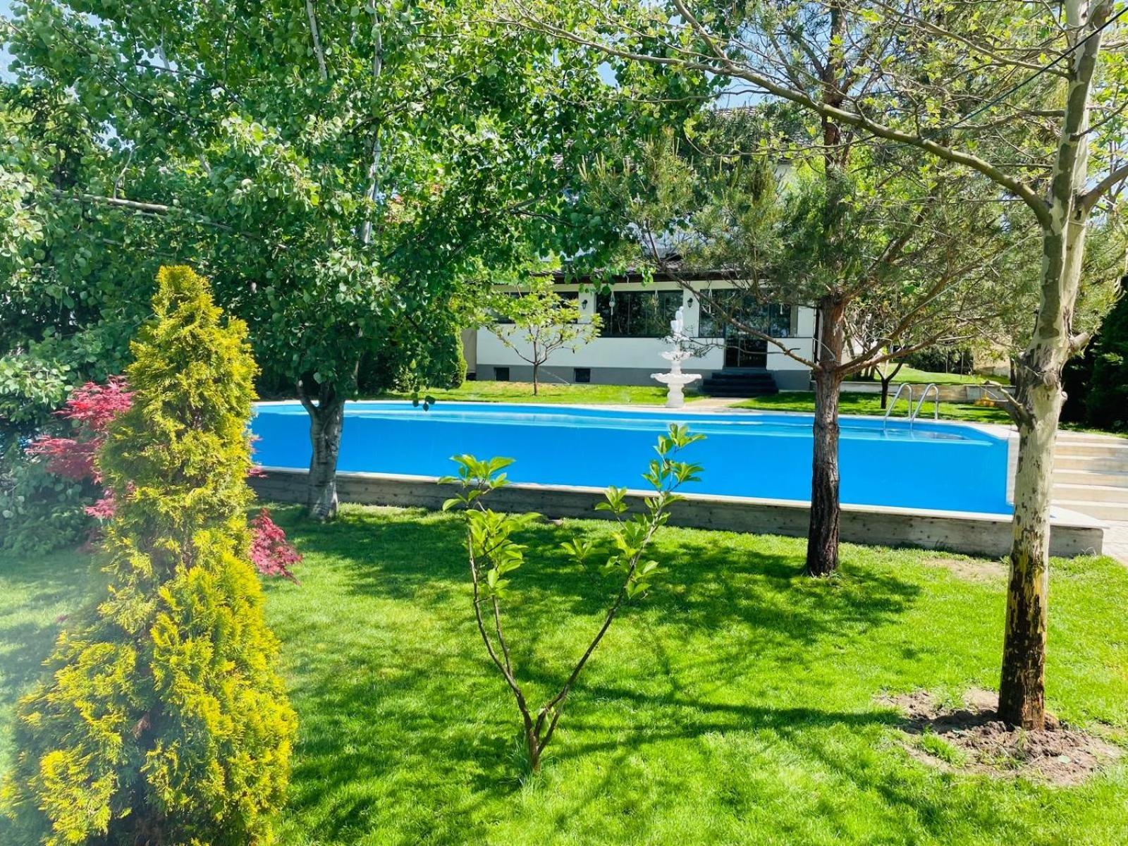 Therme - Corbeanca By The Lake Luxury Villa Εξωτερικό φωτογραφία